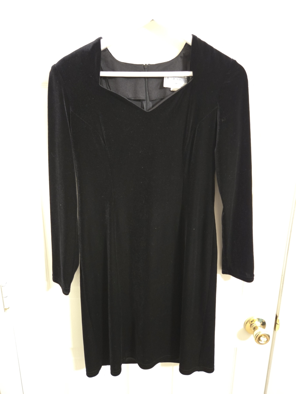 Jessica Howard Black Velvet Long-Sleeve Dress Size 10 Petite